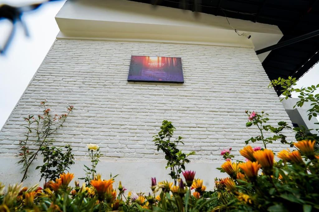 The Apricity Bhimtal Exterior photo