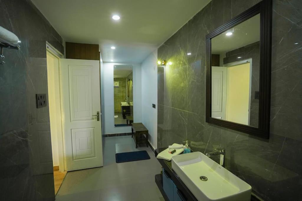 The Apricity Bhimtal Exterior photo